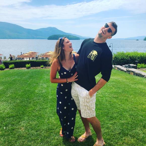 Meet your Posher, Samantha - Picture 1 of 1